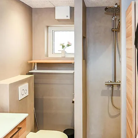 8 Bedroom Lovely In Σπίτι διακοπών