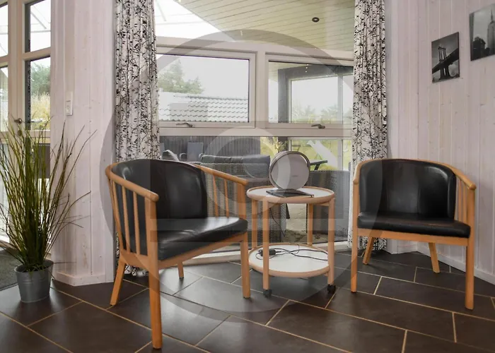 Holiday home 8 Bedroom Lovely In