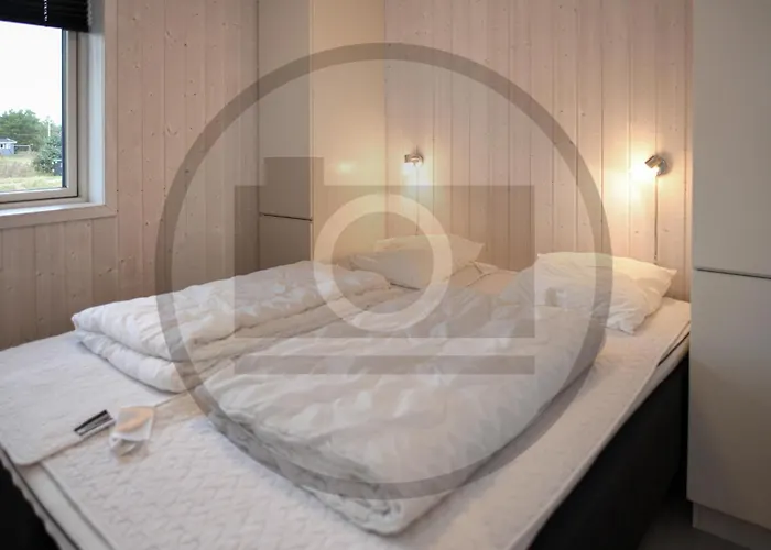 8 Bedroom Lovely In * Vejers Strand